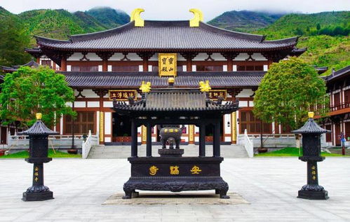 溫州最 任性 的一座寺廟,建筑風格很特別,還不設 大雄寶殿