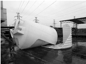 溫州污水處理廠發(fā)生漂白水泄漏事件 致41名工人送醫(yī)